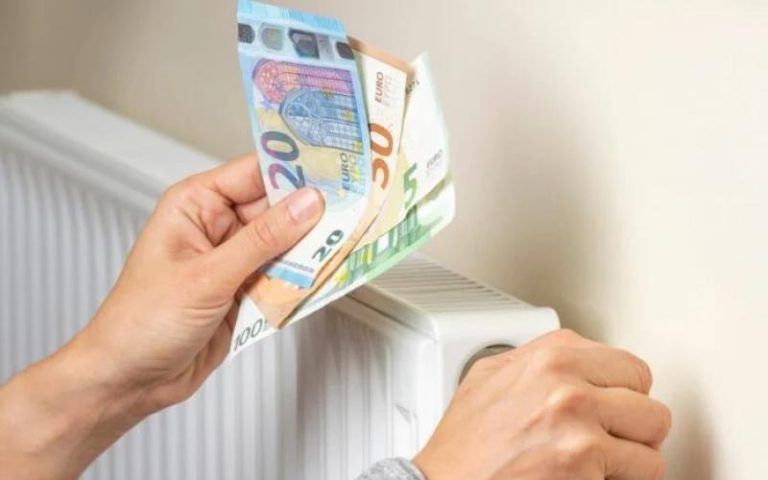 MyΘέρμανση: «Βρέχει» αιτήσεις για το επίδομα θέρμανσης με ρεύμα – Τα 11 βήματα (γραφήματα)