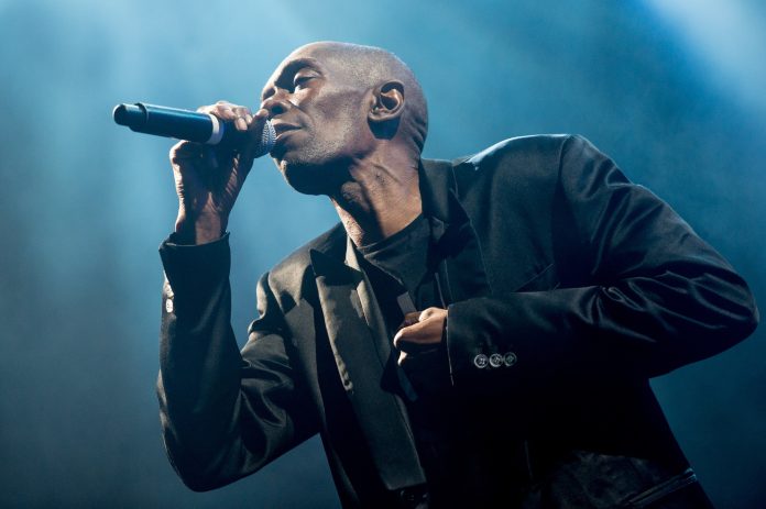 Maxi Jazz: Πέθανε ο τραγουδιστής των Faithless