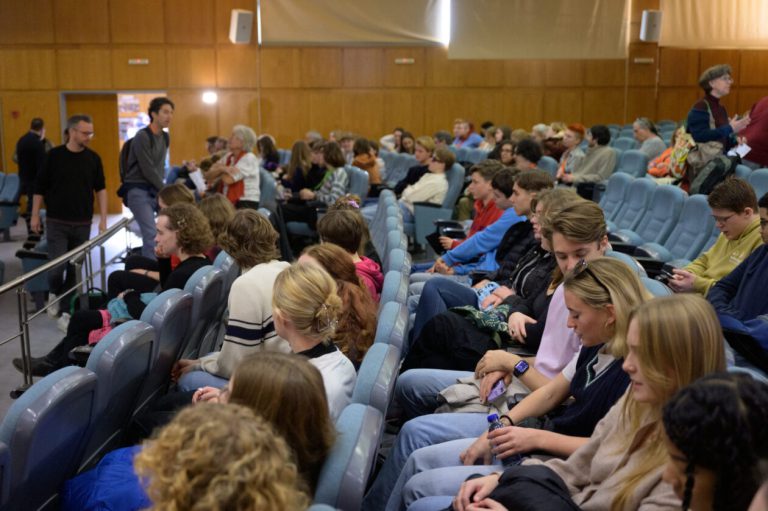 Κριτικές επιτροπές παιδιών στο 27ο Φεστιβάλ Κινηματογράφου για Παιδιά και Νέους Ολυμπίας