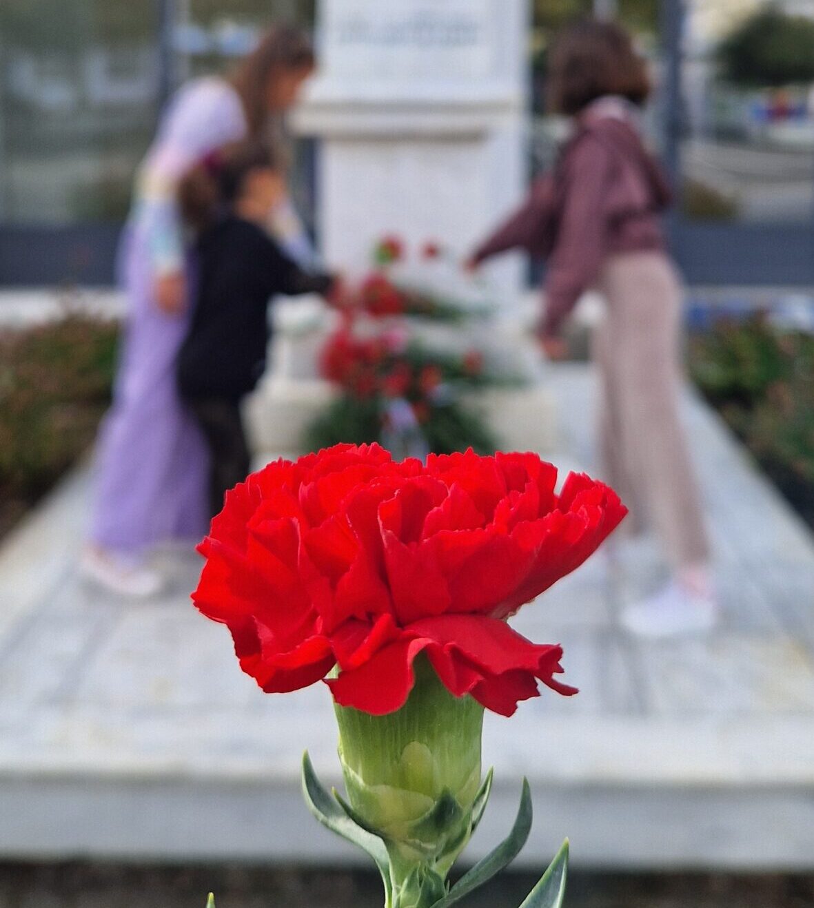 Πολυτεχνείο: Mαζική συμμετοχή στη μεγαλειώδη πορεία