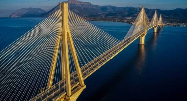 Ρίο-Αντίρριο: Ποιος ήταν ο άνδρας που έπεσε από τη Γέφυρα - Η ανακοίνωση του Λιμενικού