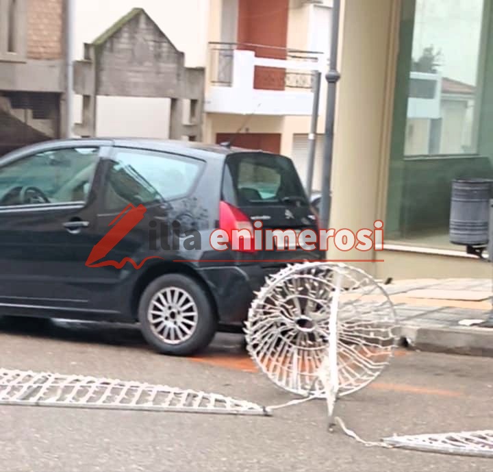 Πύργος: Πτώση κρεμαστoύ (εορταστικού) φωτιστικού στη Μανωλοπούλου