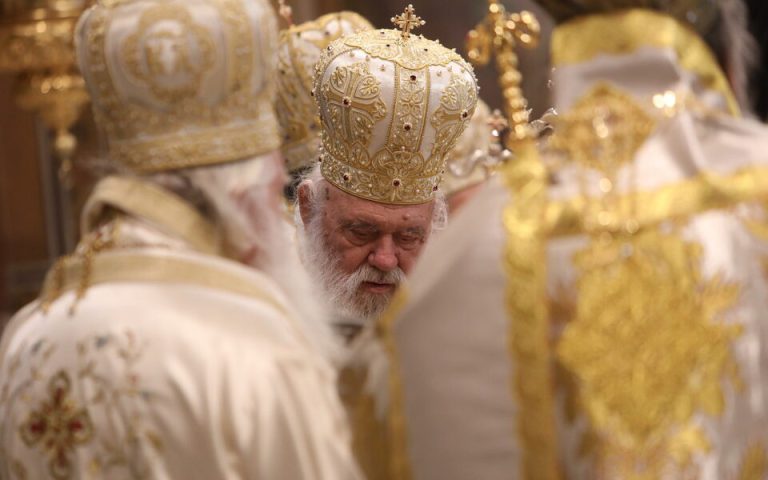 Δήλωση Ιερωνύμου για εμπλοκή της Εκκλησίας στις εκλογές: «Ως εδώ!»