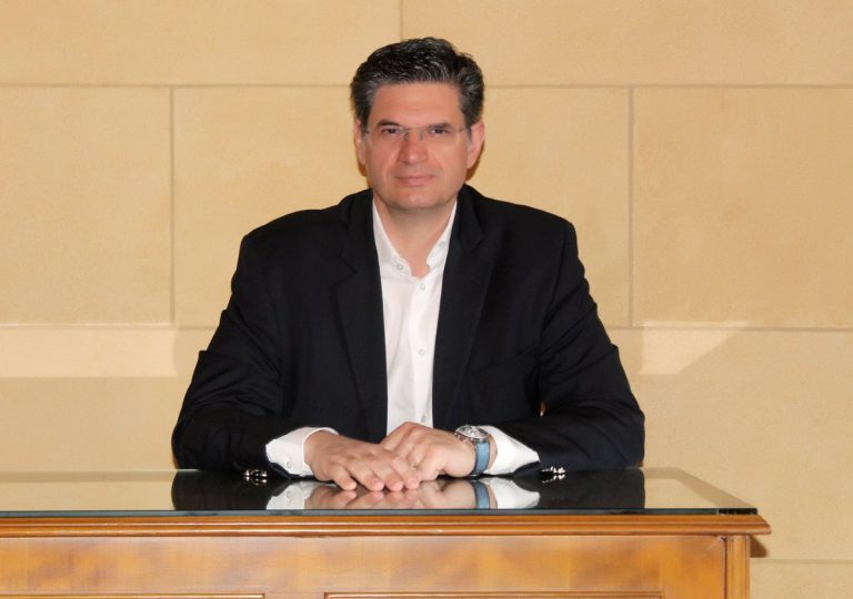 Καλαματιανός: «Προστασία της πρώτης κατοικίας και ρύθμιση του ιδιωτικού χρέους»