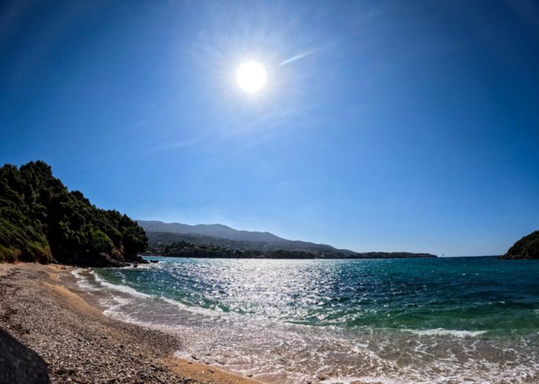 Kαιρός: «Θα χρειαστούμε τα καλοκαιρινά μας την επόμενη εβδομάδα»
