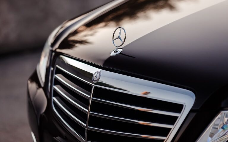 Το test drive που άφησε ιστορία: Πώς πήρε το όνομά της η Mercedes
