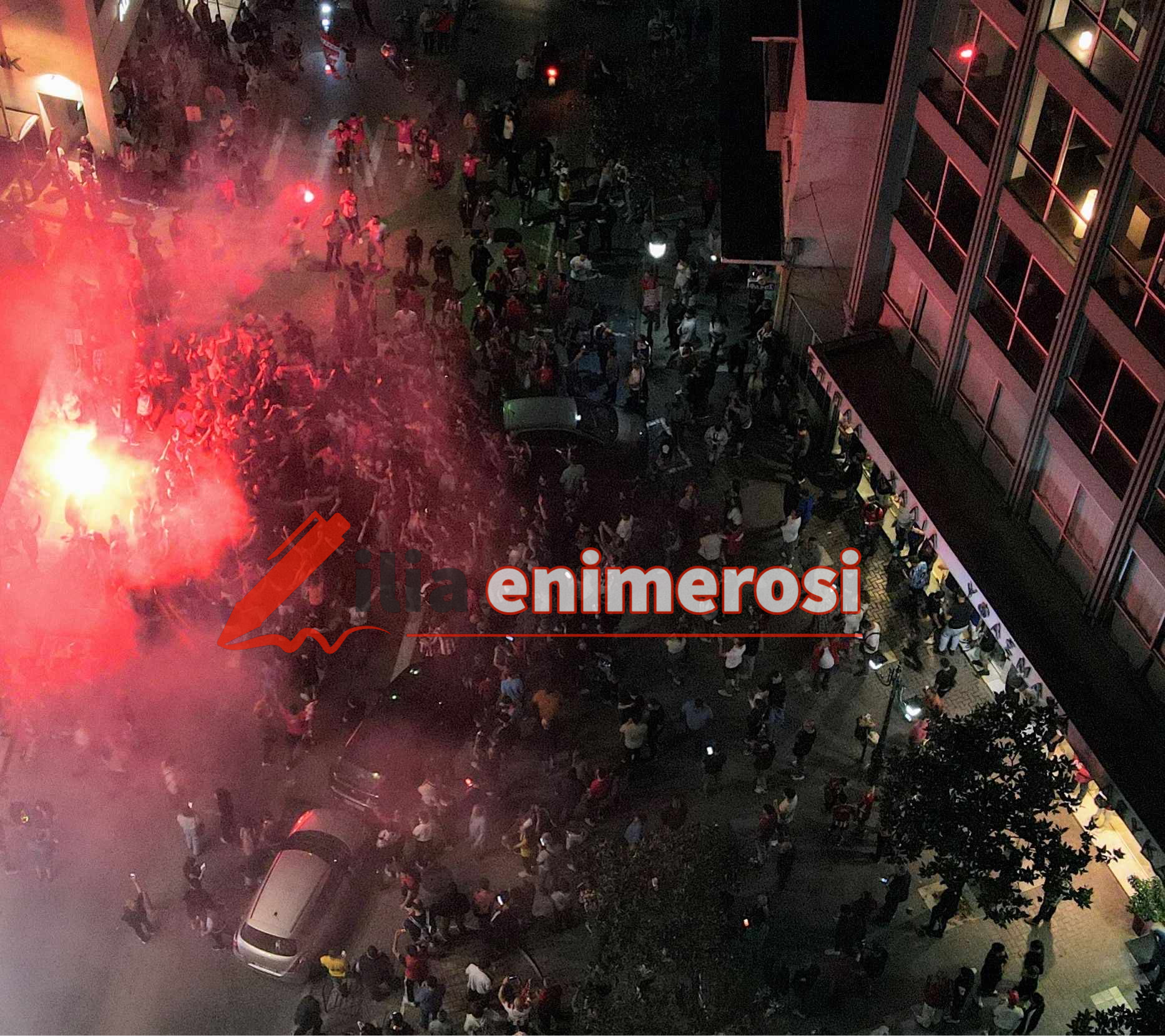 Πύργος: Ερυθρόλευκη… λαοθάλασσα πλημμύρισε το κέντρο της πόλης (drone video + pics)