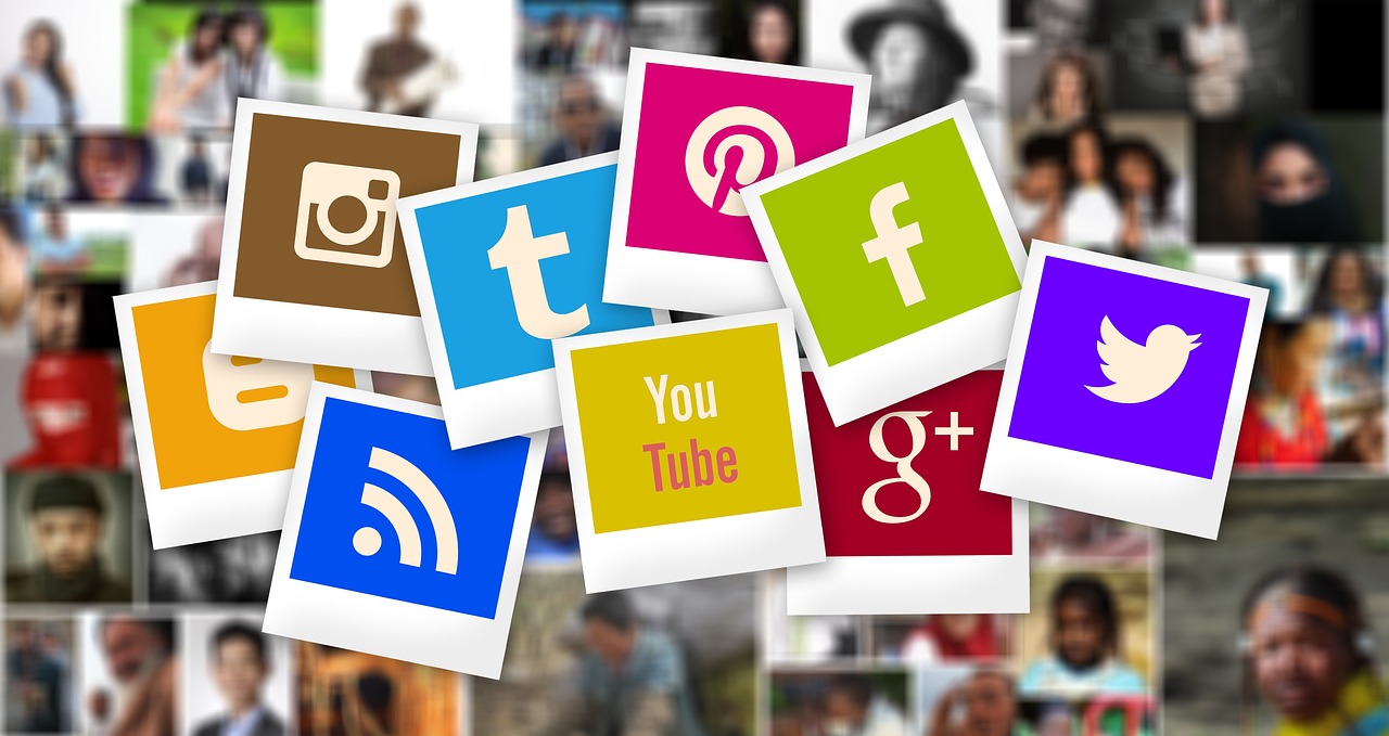 Πόσες ώρες τη μέρα ξοδεύουμε στα social media – Η πλατφόρμα που κυριαρχεί