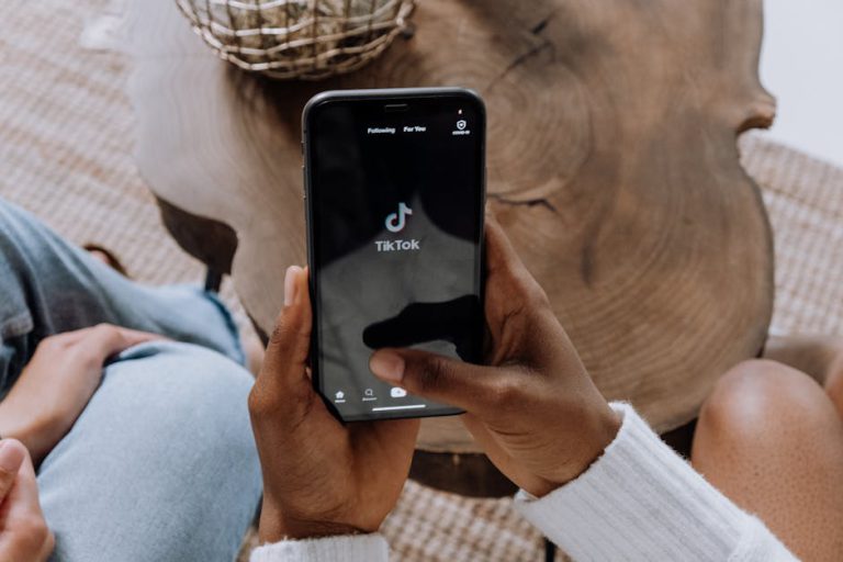 TikTok: «Καμπάνα» 530 εκατ. ευρώ από την ΕΕ για την προστασία δεδομένων