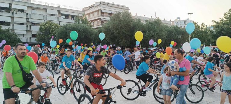 Πύργος: Με επιτυχία η 3η Ποδηλατάδα σε κεντρικούς δρόμους της πόλης