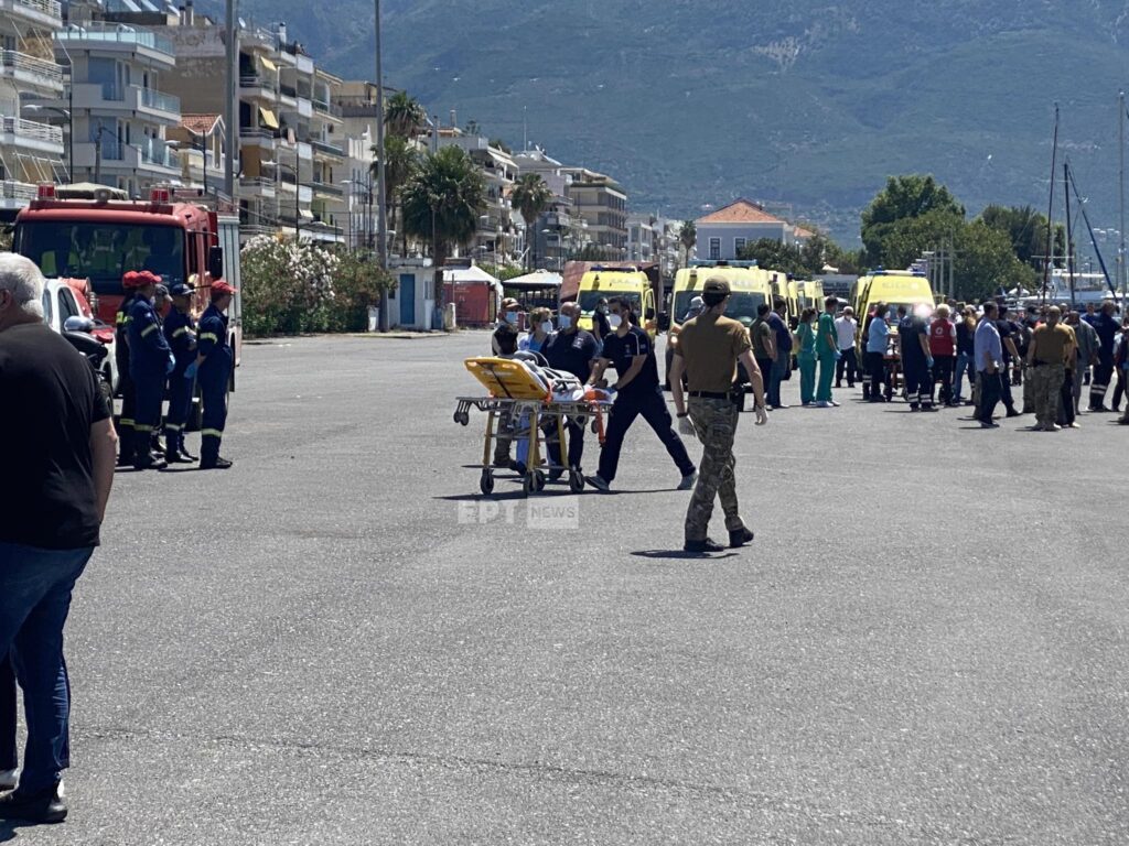 Τραγωδία στην Πύλο: 32 νεκροί μετανάστες σε ναυάγιo - Στους 104 οι διασωθέντες