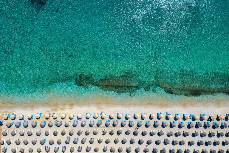 Παραλίες: Κατάργηση της αδόμητης ζώνης καταγγέλλουν 8 Οργανώσεις