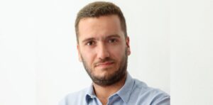 N. Σκoρδαλής: "Ρίξε λάσπη στον ανεμιστήρα - Κάτι θα μείνει"