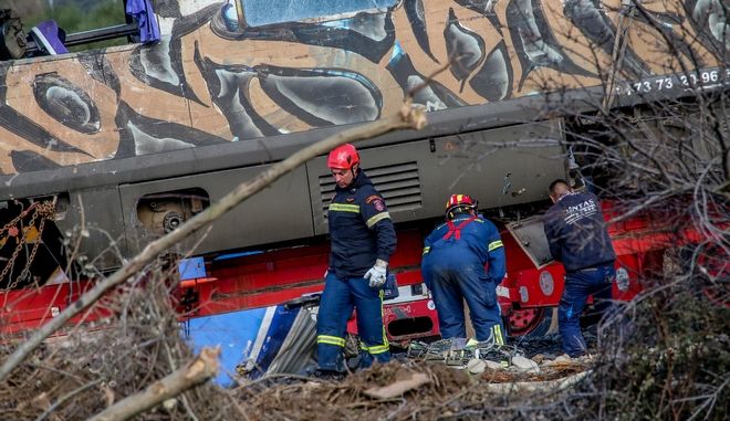 Τέμπη: Η ώρα της αποτίμησης των πρώτων στοιχείων για το σιδηροδρομικό δυστύχημα
