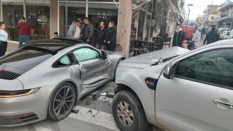 Βάρδα: Τροχαίο υλικών στο κέντρο χωρίς τραυματισμούς