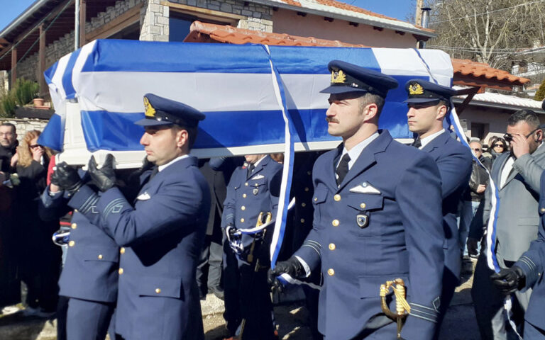 Πτώση Φάντομ-Ανδραβίδα: Το τελευταίο «αντίο» στον Στάθη Τσιτλακίδη