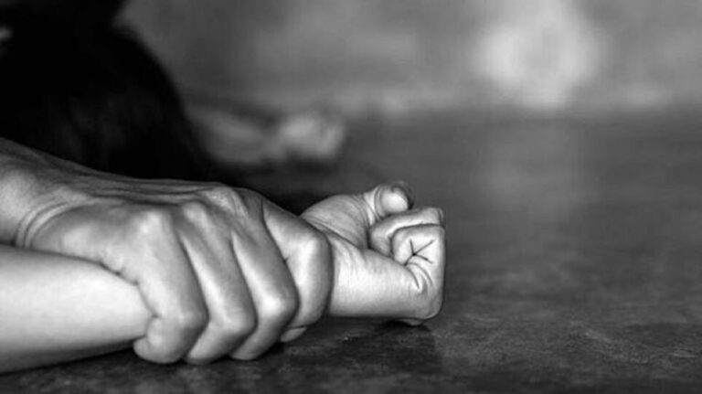 Ηλεία: 28χρονη κατηγορεί για βιασμό στις ερημιές της Κυλλήνης δύο άνδρες ηλικίας 40 και 28 ετών