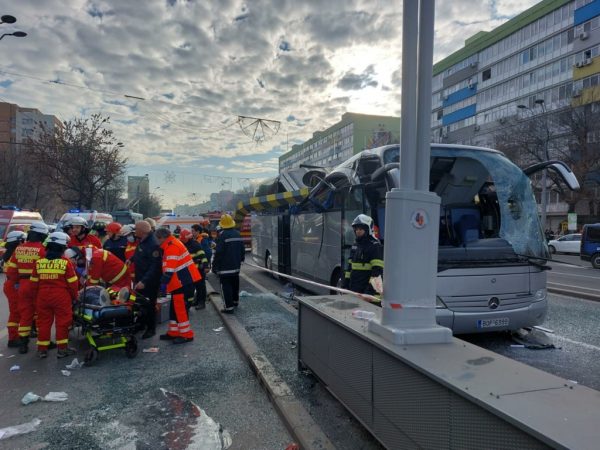 Ρουμανία: Βίντεο – ντοκουμέντο από τη στιγμή του δυστυχήματος στο Βουκουρέστι