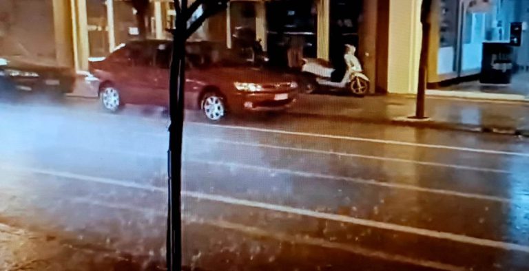 Κακοκαιρία "Petar": Πλημμύρες και προβλήματα στα δυτικά - 2Ολεπτη μπόρα στον Πύργο "φρέναρε" τη διάθεση πολλών