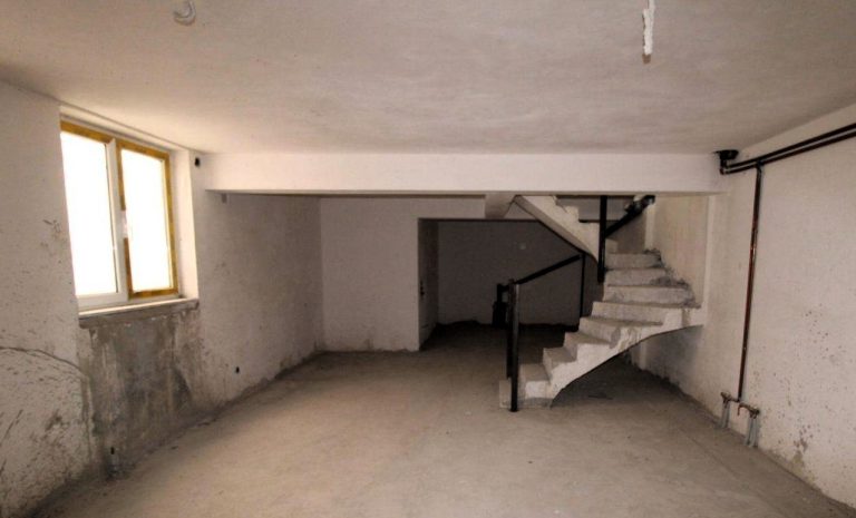 Αμαλιάδα: Βρέθηκε νεκρός σε υπόγειο