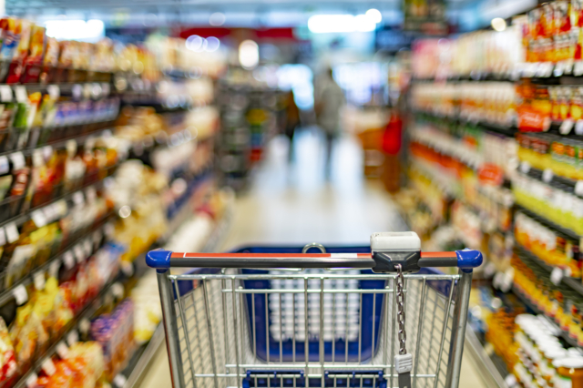 Super Market: Σε ποια προϊόντα και πόσο μειώνονται οι τιμές από 1η Μαρτίου [πίνακες]