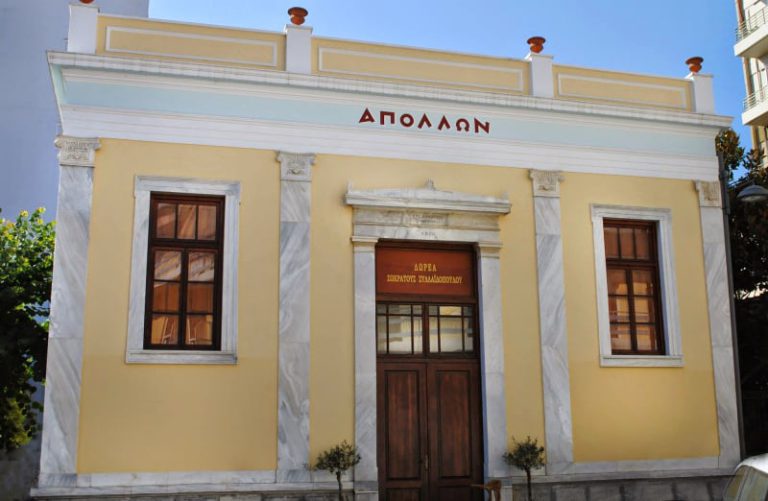 Δημοτικό Θέατρο «Απόλλων» Πύργου: Σκηνικό για τα γυρίσματα της διεθνούς κινηματογραφικής παραγωγής “MARIA” για τη ζωή της Μαρίας Κάλλας