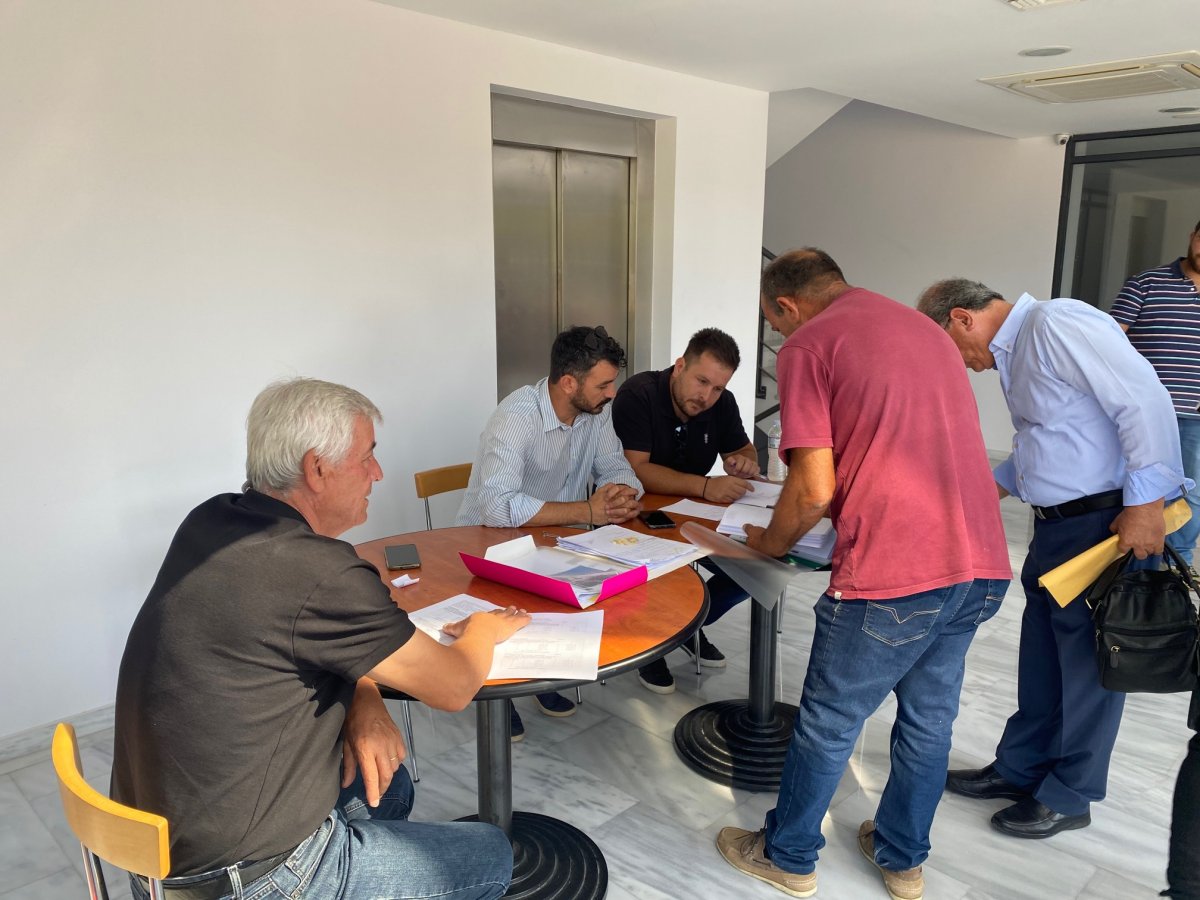 Δημοπρατήθηκαν καντίνες και ξαπλώστρες στις παραλίες του Δήμου Ήλιδας