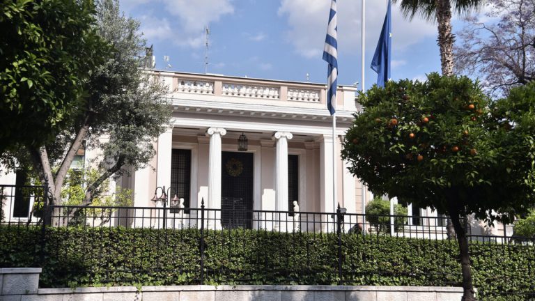 ΚΥΣΕΑ: “Ξηλώθηκε” η ηγεσία της ΕΛ.ΑΣ