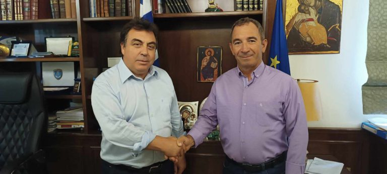 «Ενωμένοι αλλάζουμε τον Πύργο»: Ο Μενέλαος Παπασωτηρίου υποψήφιος με τον συνδυασμό του Δημάρχου Παν. Αντωνακόπουλου