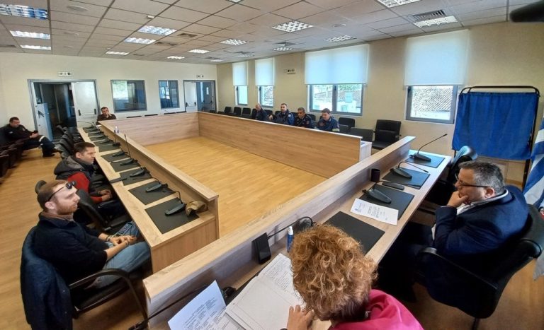 Δήμος Πηνειού: Άμεσος καθαρισμός οικοπέδων από χόρτα και άχρηστα υλικά