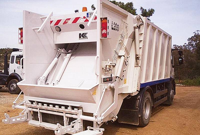 Δήμος Πύργου: Ολοκληρώθηκε η αγορά νέου απορριμματοφόρου