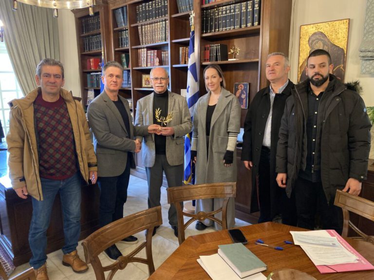 Eπίσκεψη στον δήμαρχο Πύργου