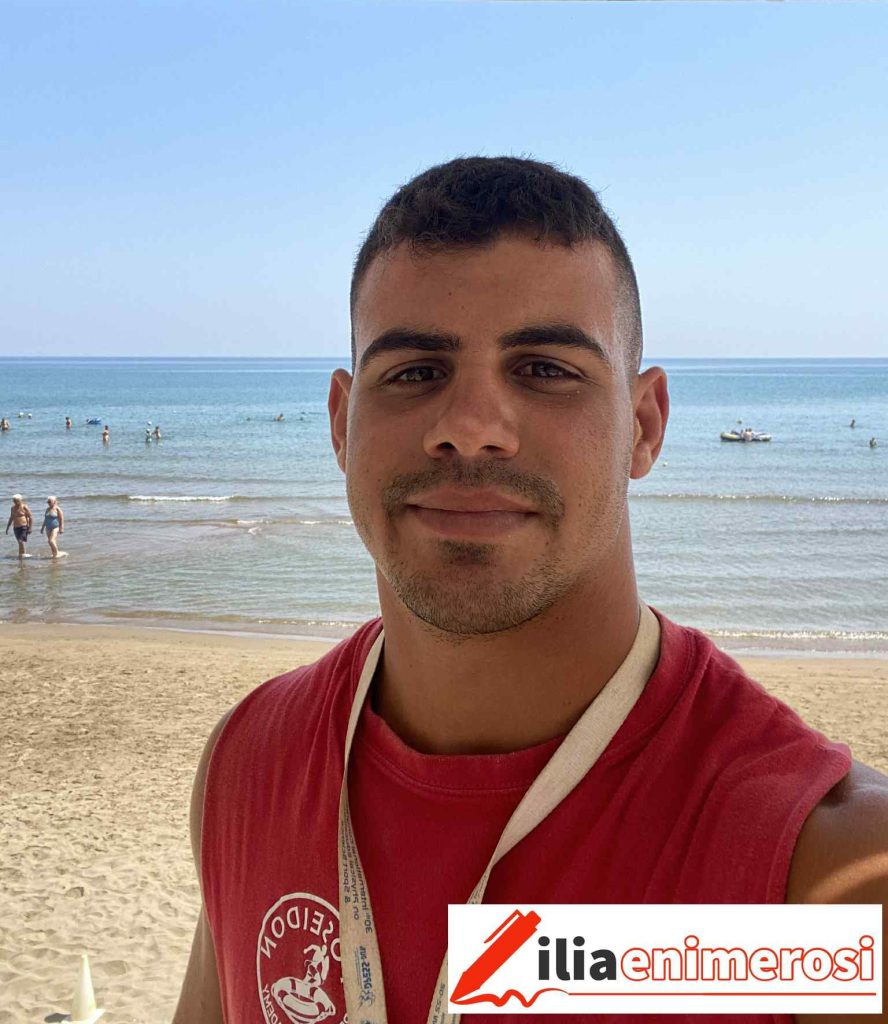 NIKOLOPOULOS-1