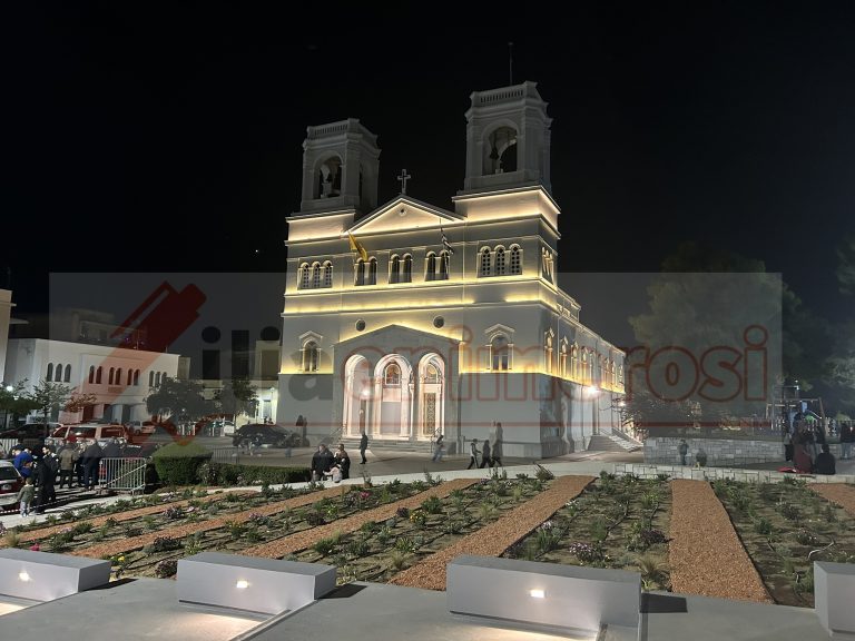 PYRGOS_PLATEIA_AGIOS_NIKOLAOS