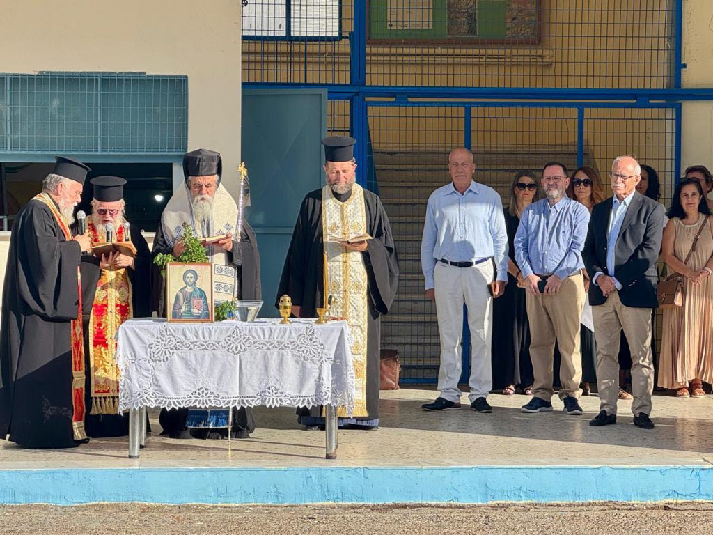 20250911-Κοροβέσης_Αγιασμός-Σχολείων-3