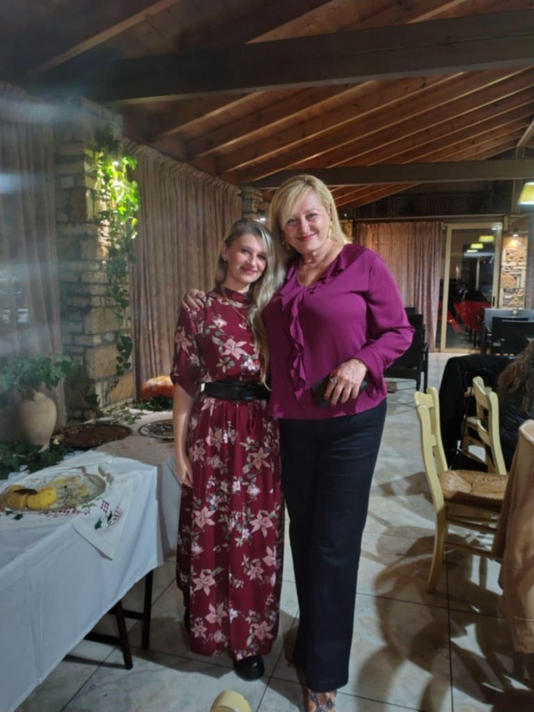 422cb073-5510-4c35-b071-fc4bd2c36dd1