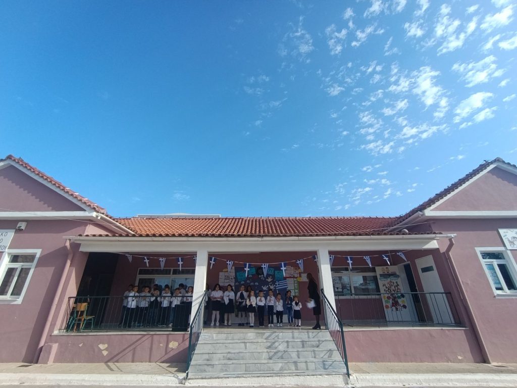 IMG-2c97117d19bd4352a5bb49c87540b24e-V