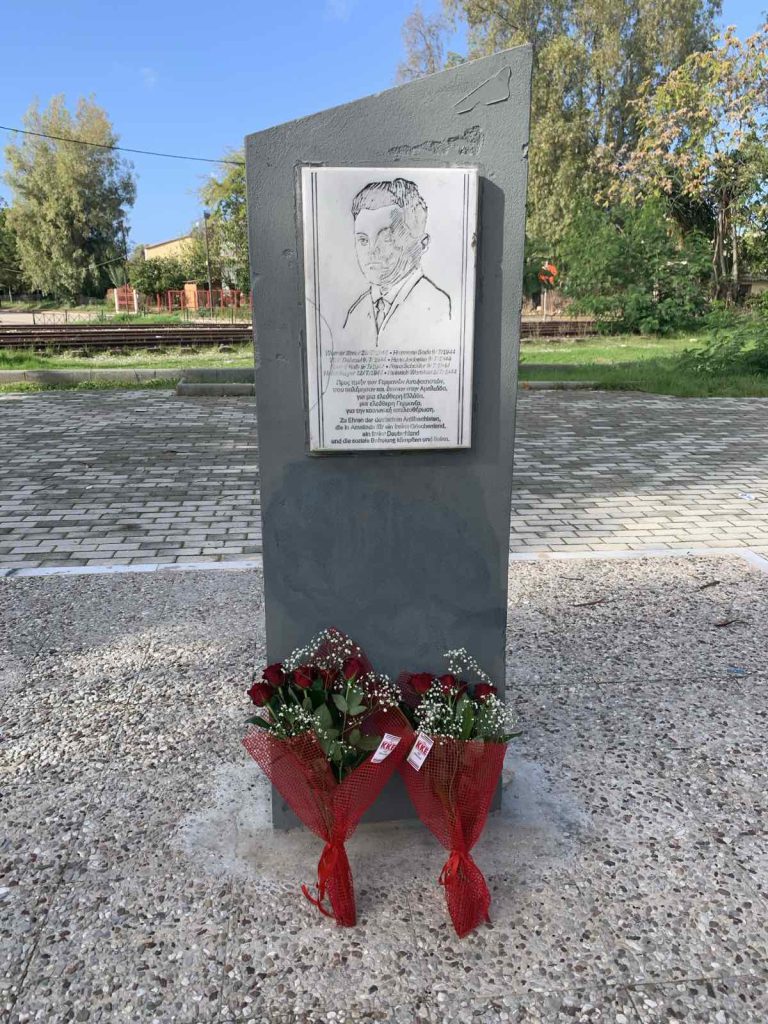 IMG-c2d3aafdd7db19be3f8b3c3cb4e50d3d-V