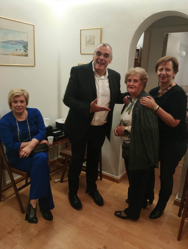 83e0dc2a-cc22-4f7a-b687-2527fa32728d