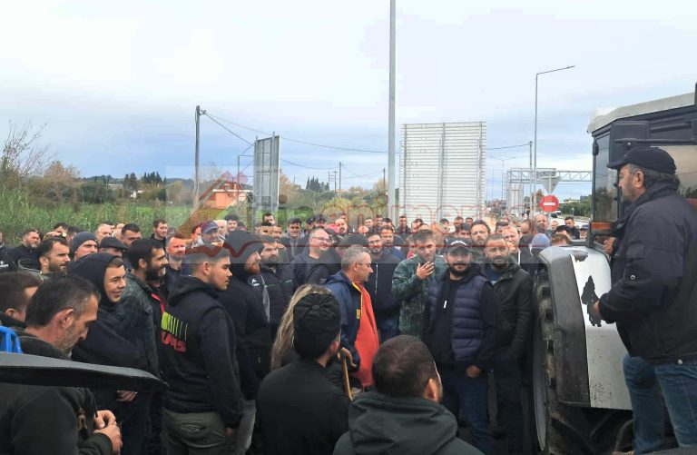 AGROTES_SYGKEKNTROSI_VOMPYRIS