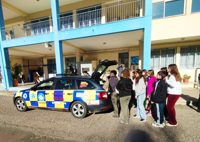 trofima-xamogelo-17-12-2025-1