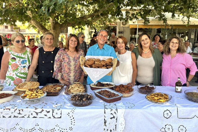 1_XAVARI-KYRIAKH-XWRIO